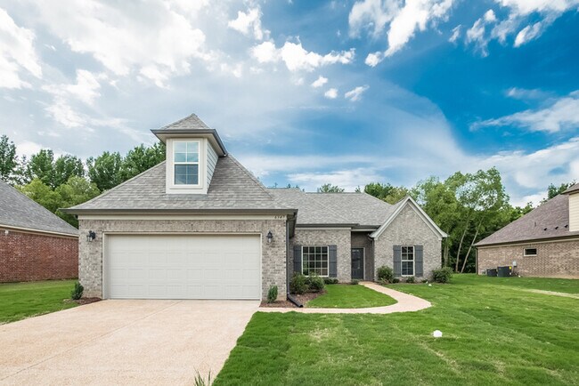 Photo - Now Leasing a 4-bedroom 2 bath home in Oli...