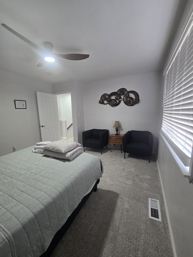 Photo - 9527 18th Bay St