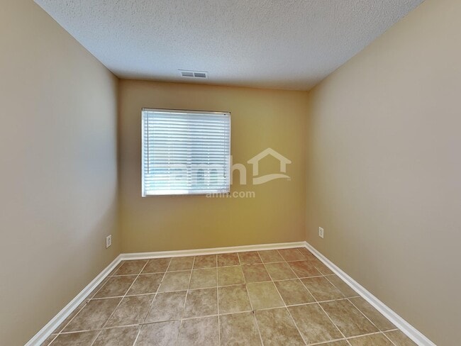 Photo - 5710 Waterpoint Dr