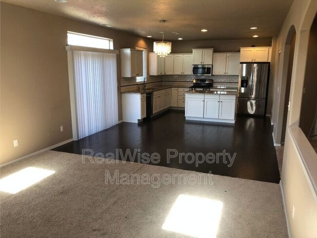 Photo - 2350 NW Hazelwood Ave