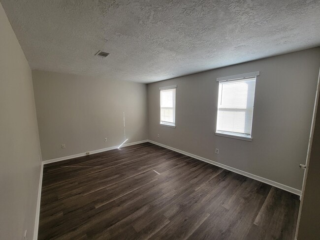 Photo - 4609 Renee St