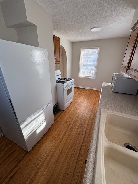 Photo - 1305 4th St NE