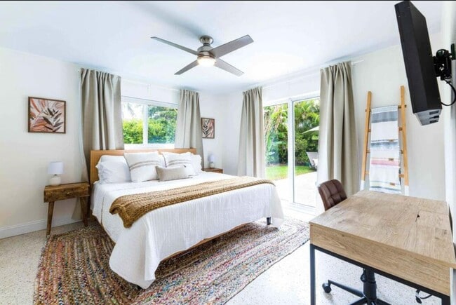 Photo - 1011 Powell Dr