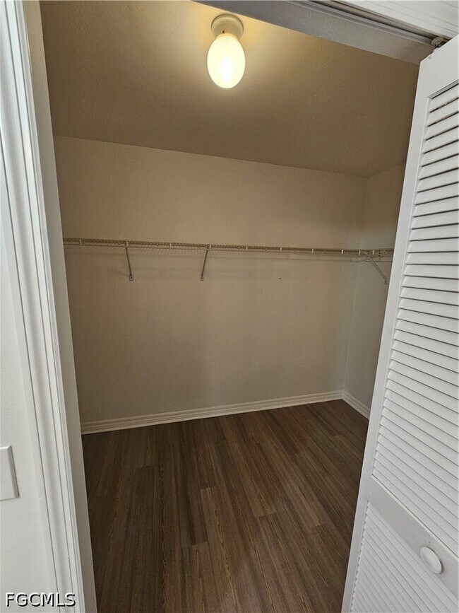 Photo - 5337 Glenlivet Rd