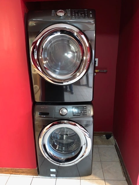 Cocina 4 - 2044 W Birchwood Ave