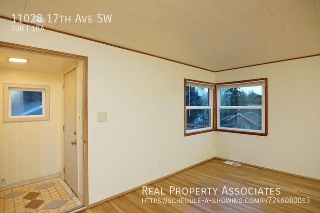 Photo - 11028 17th Ave SW
