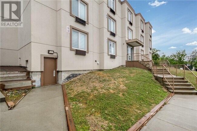 Photo - 1755 Regent St Unité # 302