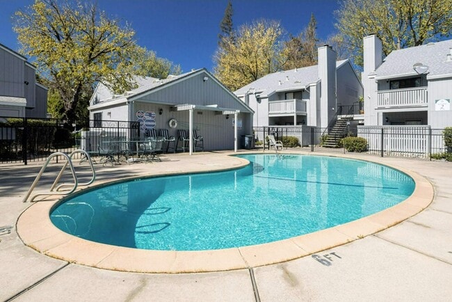 Photo - Captains Table Apartments - NEW