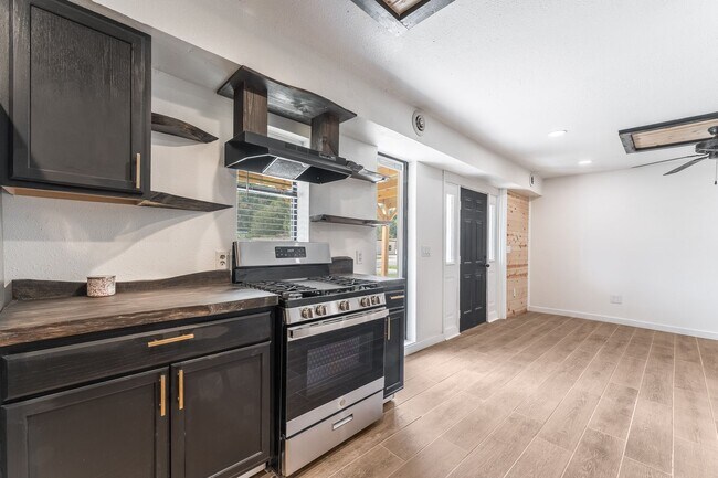 Photo - Newly Updated- Ready for you!