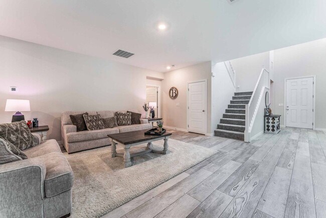 Photo - Modern Luxury Living: Spacious Retreat with Next-Gen Suite!