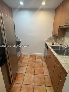 Photo - 9225 SW 87th Ave Unit A6
