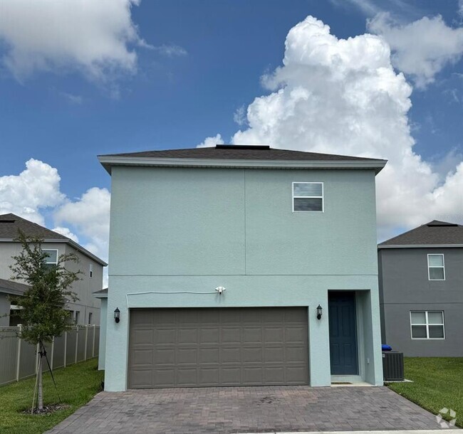 Building Photo - 5039 Lake Hamlin Trail Rental