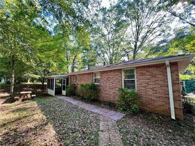Photo - 3743 Jiles Rd