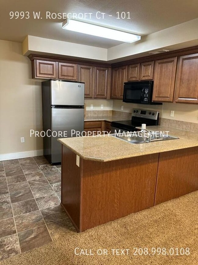 Building Photo - 9993 W Rosecroft Ct Unit 101