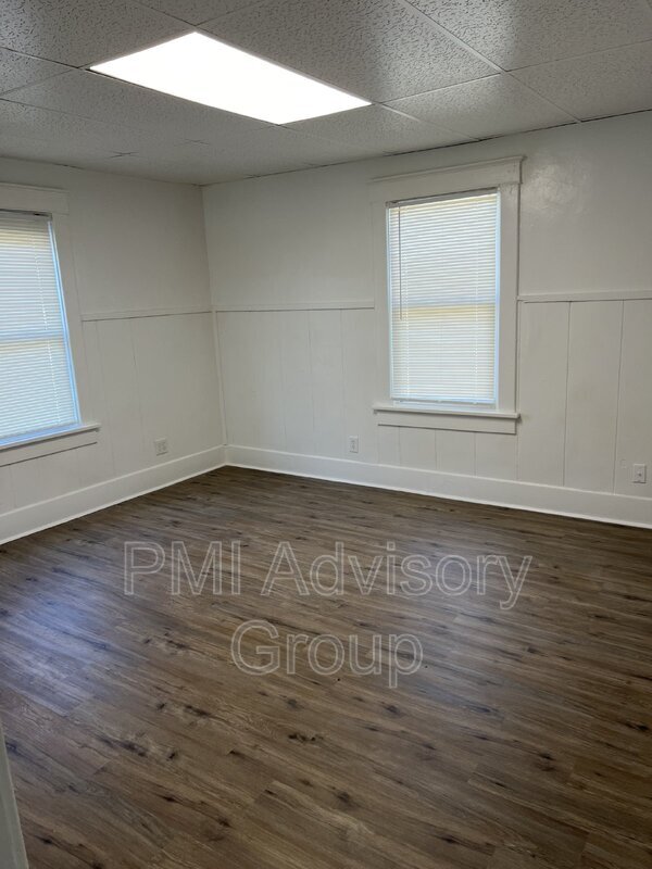 Photo - 1500 SW Van Buren St Condo Unit 2