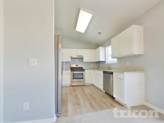 Photo - 245 Longview Dr