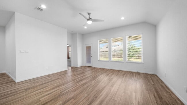 Photo - 1388 Grays Gully Dr