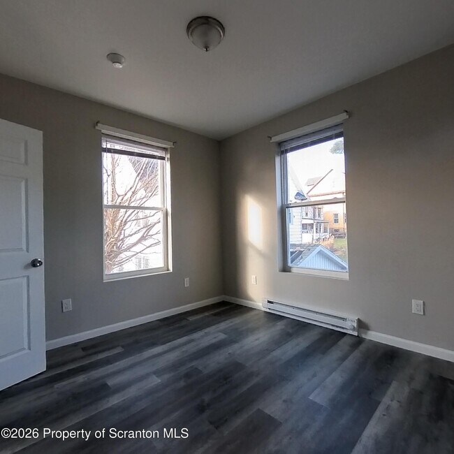 Photo - 1513-1515-1515 Vine St