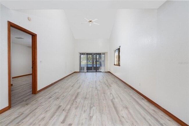 Photo - 2263 Deerwood Dr