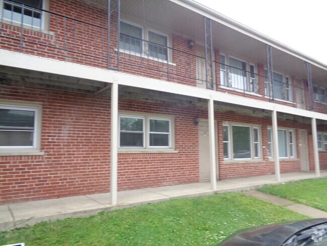 Building Photo - 1340 N Main St Unit B8 Rental