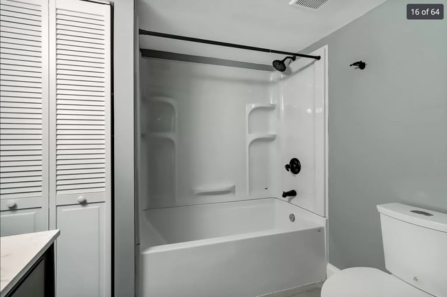 Photo - 6858 Lockridge Dr NW