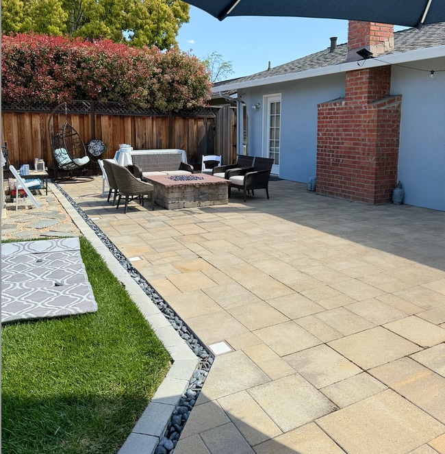 Photo - 1365 Kimberly Dr