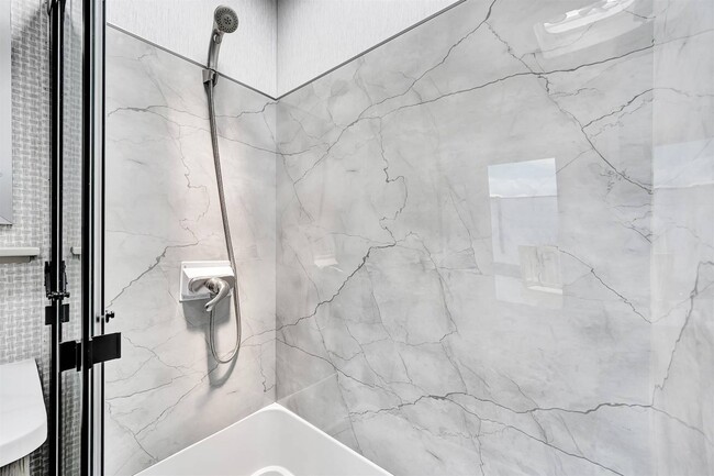 Photo - 1200 US Hwy 27 N