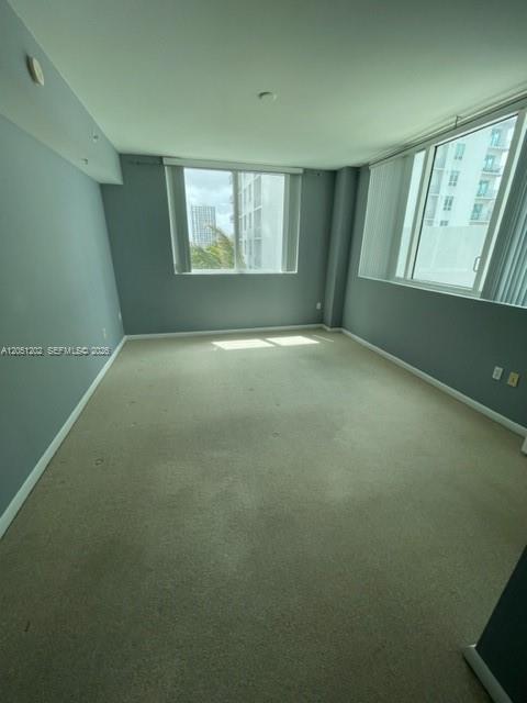 Photo - 253 NE 2nd St Unidad 1202