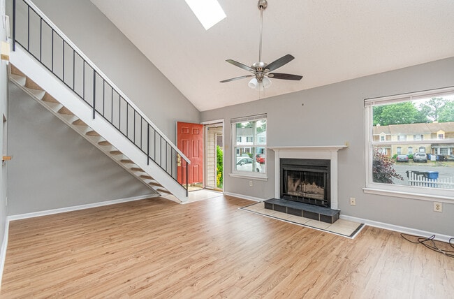 Photo - 655 Biltmore Dr