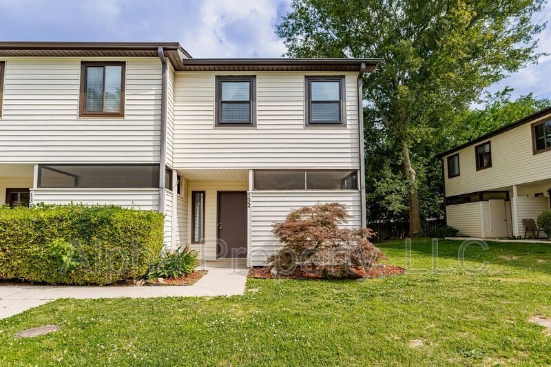 Photo - 132 Shockley St