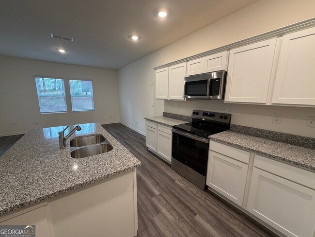 Photo - 1204 Fagiolo St