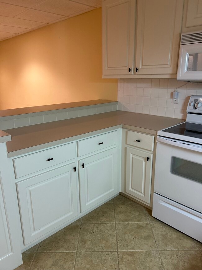 Photo - 68 Westwood Cir SW Unit Backmanapt