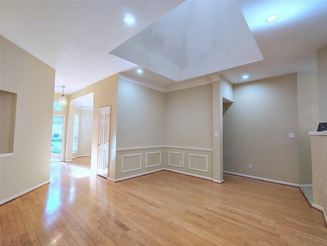 Photo - 818 Presley Way