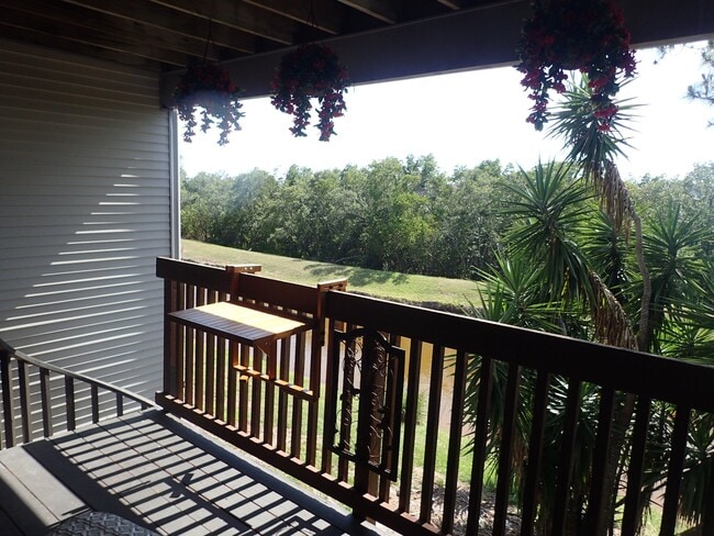 Photo - 9614 Tara Cay Ct