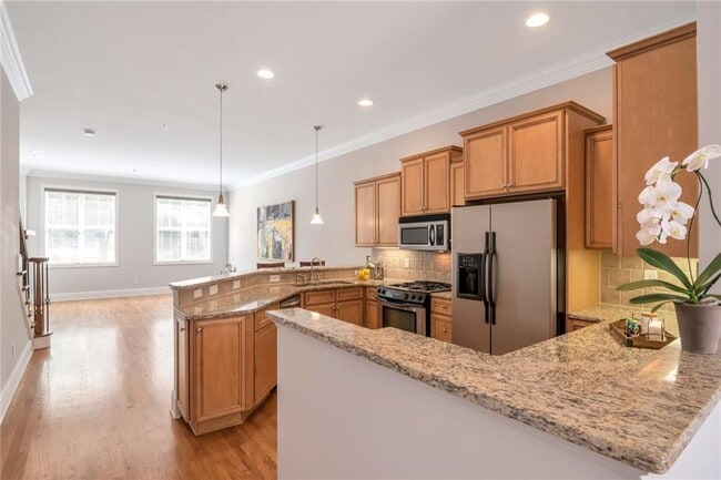 Photo - 58 Emerson Hill Square