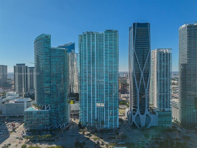 Photo - 900 Biscayne Blvd