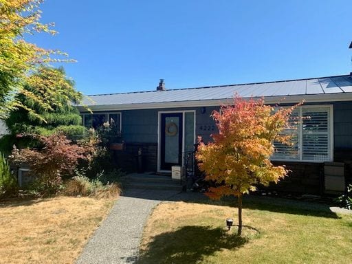 Photo - Spacious 4 Bedroom Magnolia Home Available June 12th