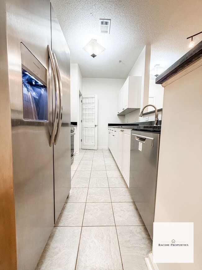 203 McKenna Cir