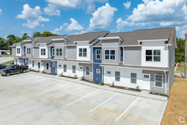 Photo - Caney Commons