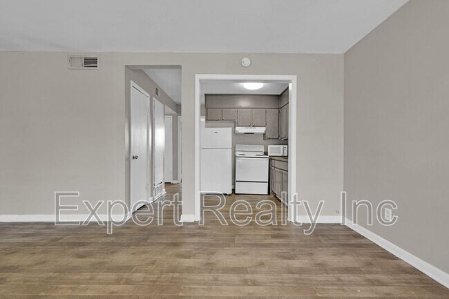 Photo - 3221 Avenue S