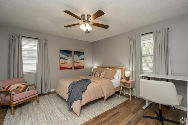 Building Photo - 3013 67th St Rental