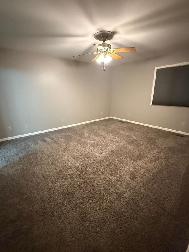 Photo - 2 Bedroom / 2 Bathroom Condo @ Eagles Nest