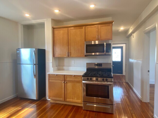 Photo - 15 Kelley Ct Unit 2