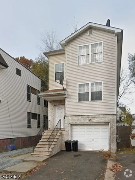 Building Photo - 239 N 19th St Unit 1 Rental