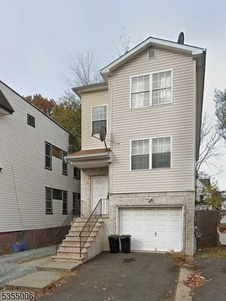 Photo - 239 N 19th St Apartment Unit 1