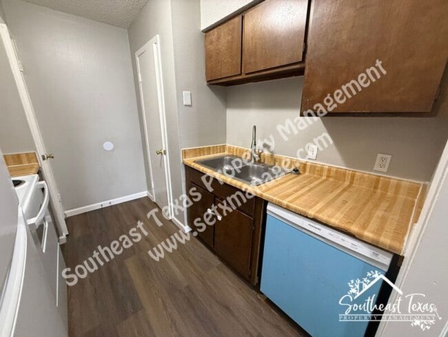 Photo - 4110 Arthur St