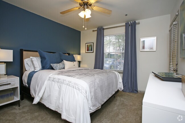 The Pointe at Lenox Park
