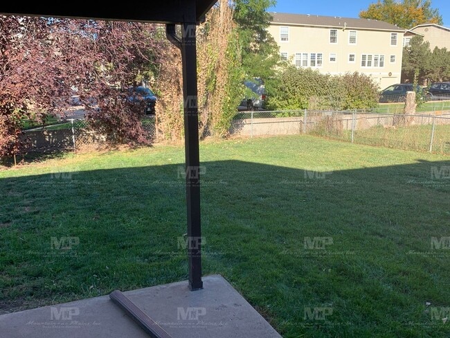 Photo - 1719 Banyan Dr