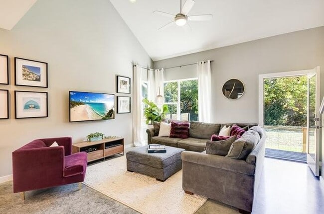 Photo - 5616 S 1st St