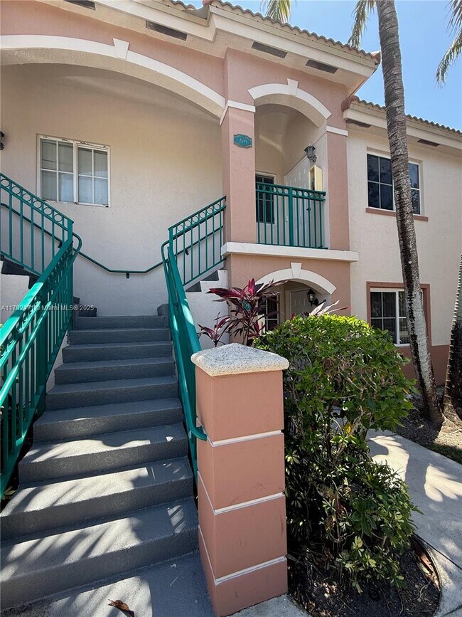 Photo - 1300 SE 29th St Unit 205